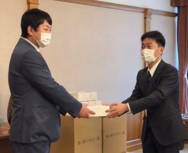 大阪市役所様へマスクの寄付をさせて頂きました。